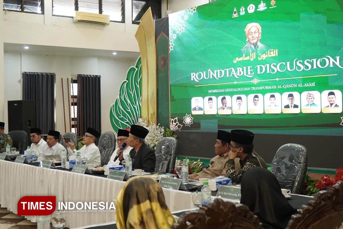 Pesantren Tebuireng Bedah Genealogi dan Transformasi Al-Qānūn Al-Asāsī NU